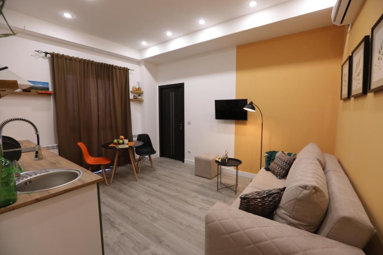 Hotelise I Tulip Apartment Erévan Extérieur photo